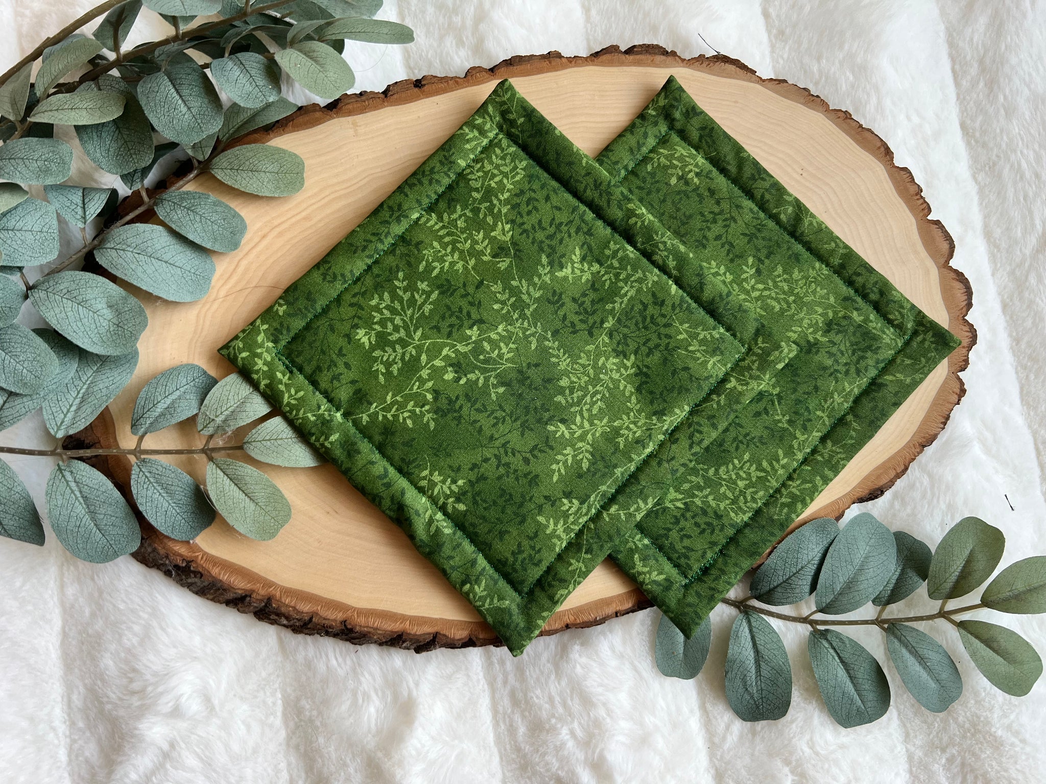 “Violence Apothecary" Fourth Wing Mug Rug